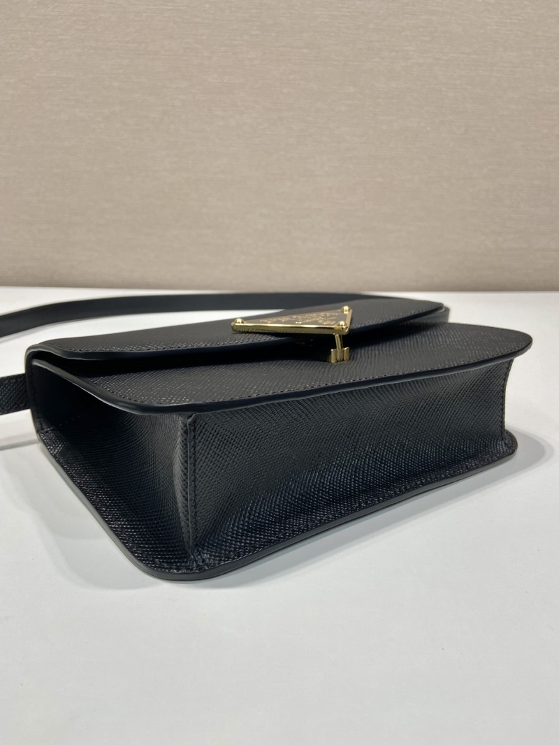 Pra*a satchel bags